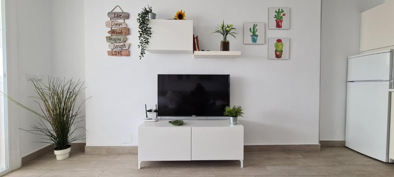 לה קאלה דה מיחאס La Cala Sunflower Apartment מראה חיצוני תמונה